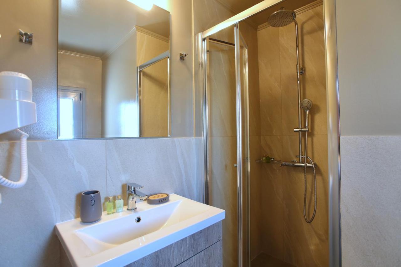 Gk Mediterranean Village - Airport Free Shuttle By Gk Properties Markópoulon Dış mekan fotoğraf